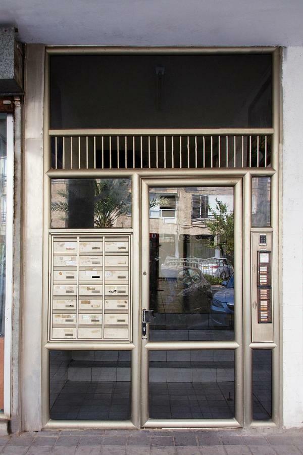 Apartments4You Dinara บัตยัม ภายนอก รูปภาพ